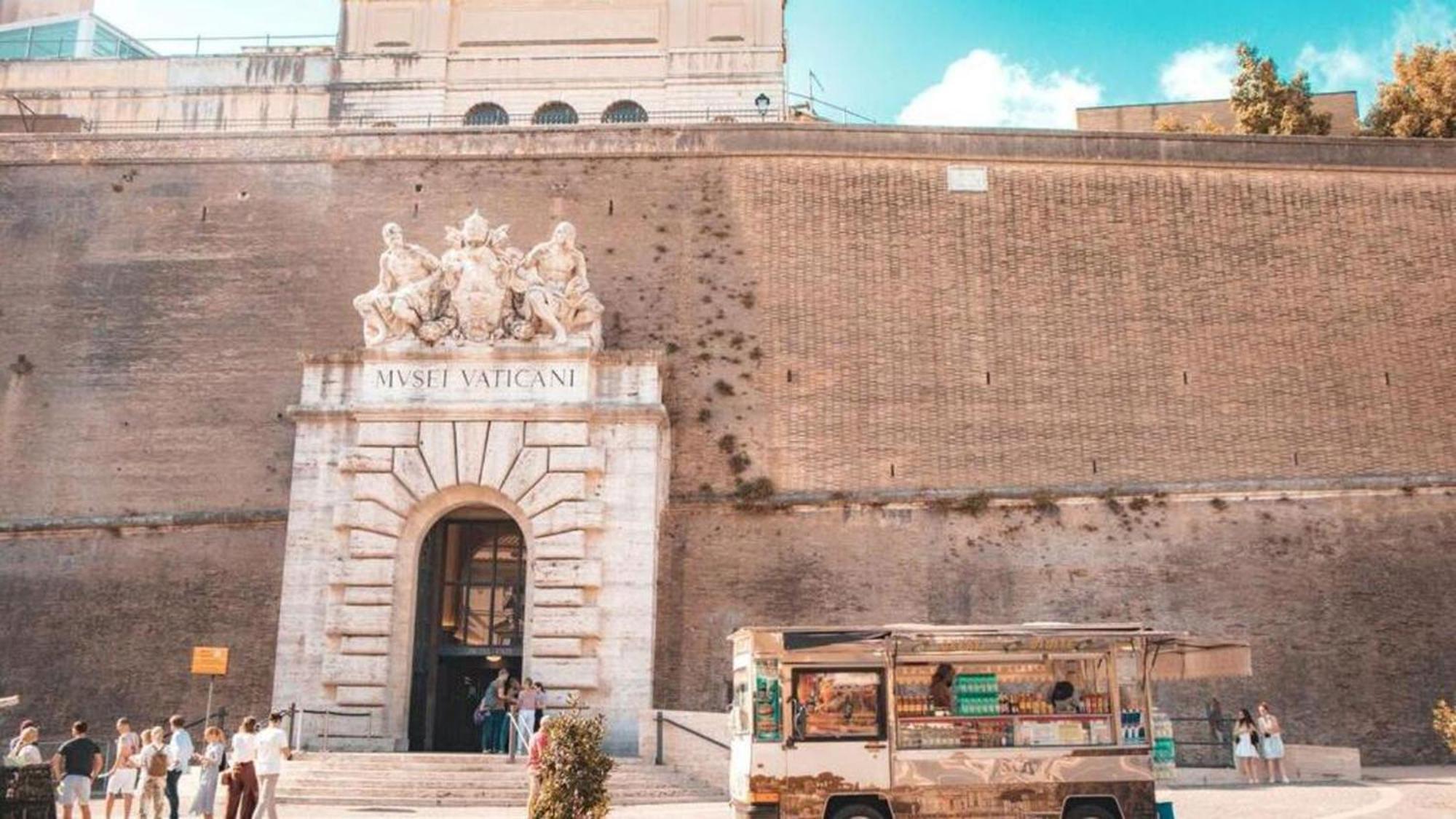 Real Vatican Inn Рим Экстерьер фото